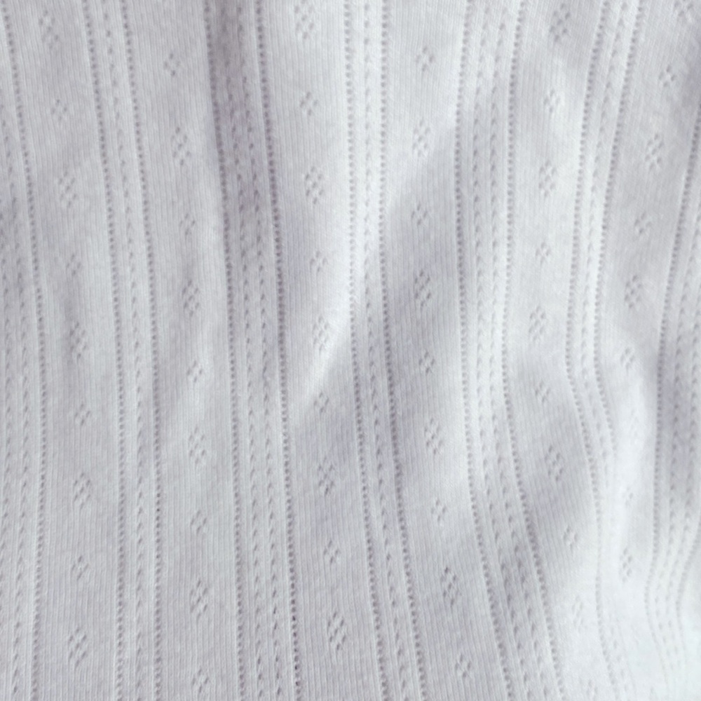 Colsie Detailed Cropped Tank - Picture 3 of 3
